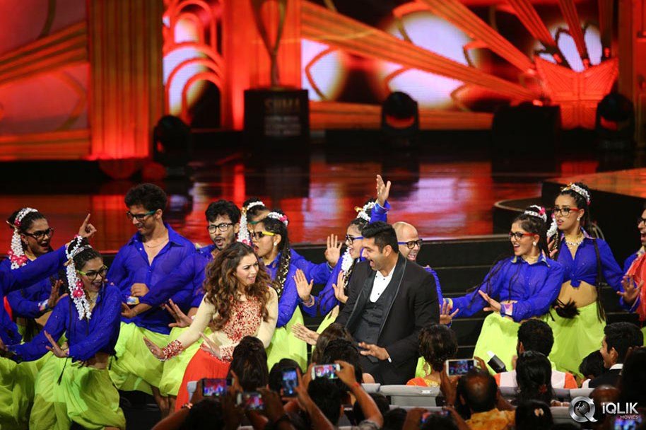 South-Indian-International-Movie-Awards-2016-Day-2